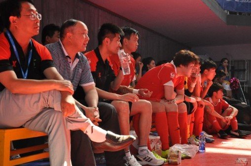特步大五联赛南大区赛 beat365体育官方网站12-5重庆大学